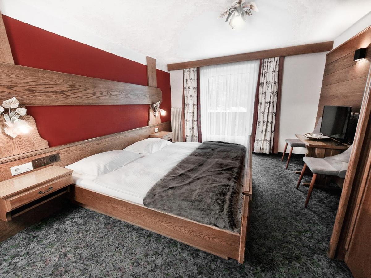 Hotel Laerchenhof Каунертал Екстериор снимка