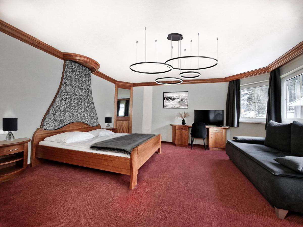 Hotel Laerchenhof Каунертал Екстериор снимка