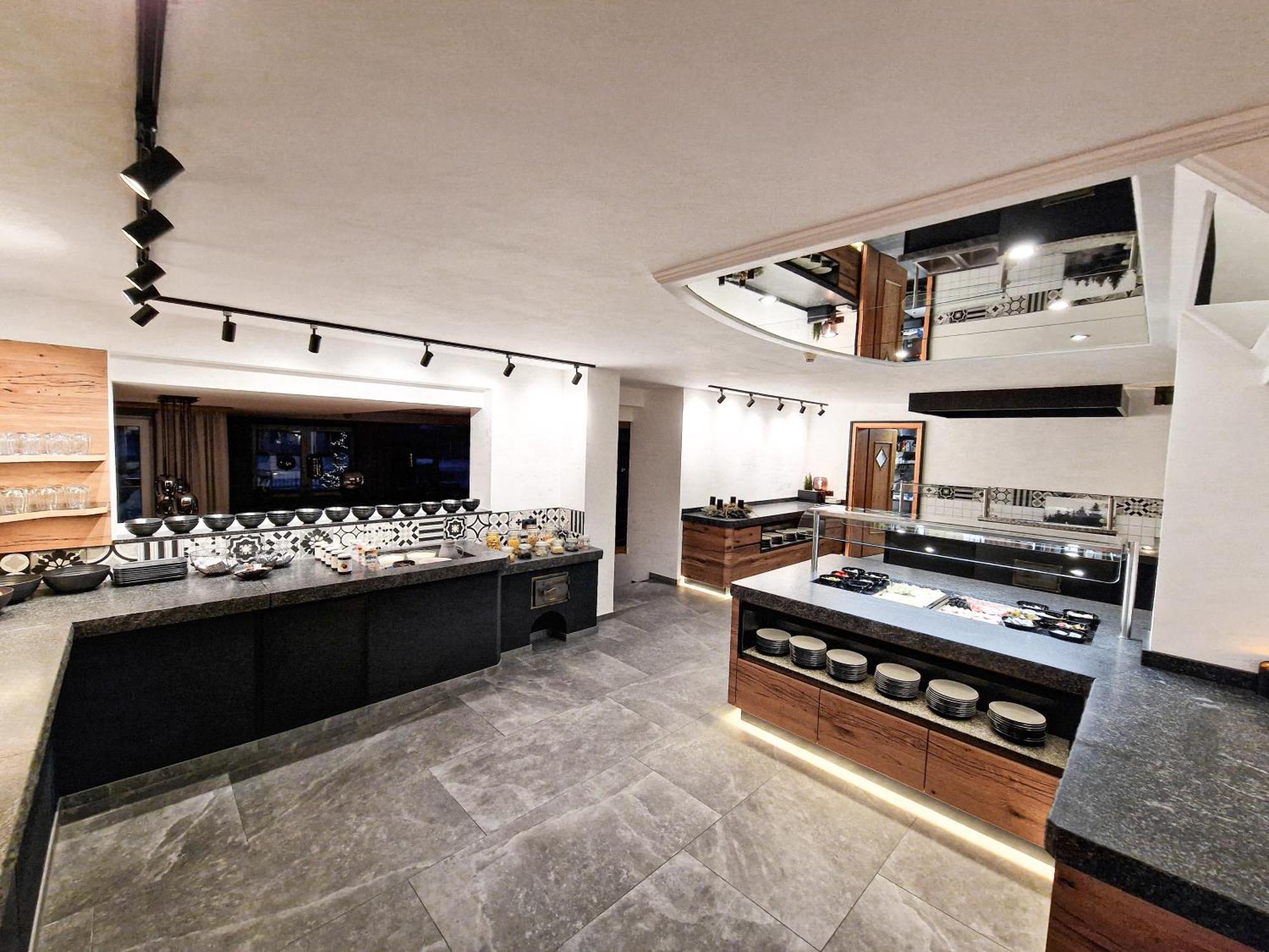 Hotel Laerchenhof Каунертал Екстериор снимка